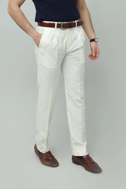 Off-White Pleated Pant